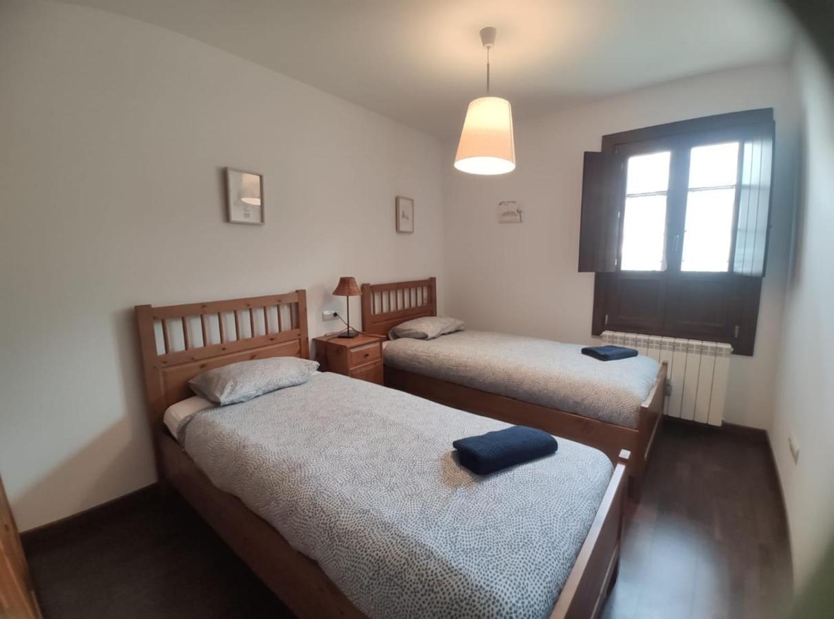 Mirador De Leres Daire Jaca Dış mekan fotoğraf